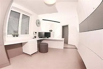 Pensionat Villa Na Vinici Prag