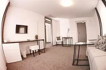 Villa Na Vinici Prag Pensionat