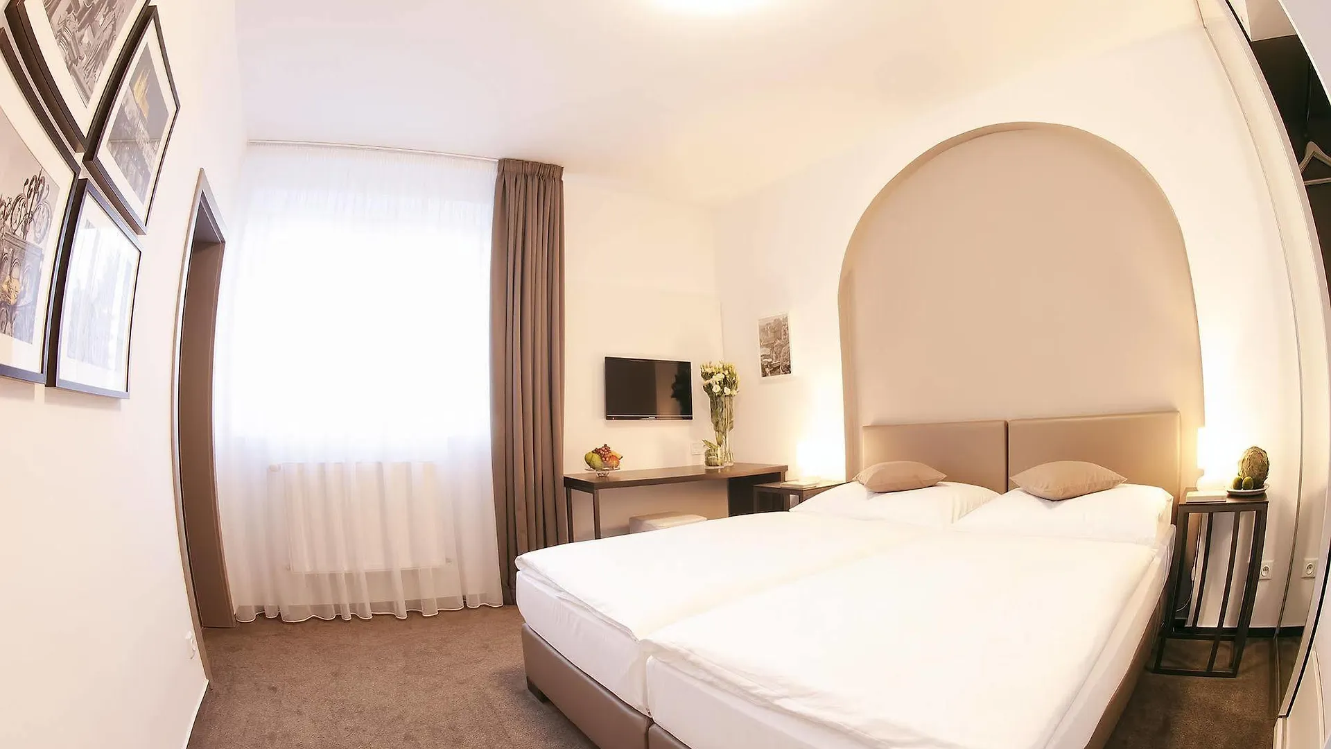 Pensionat Villa Na Vinici Prag