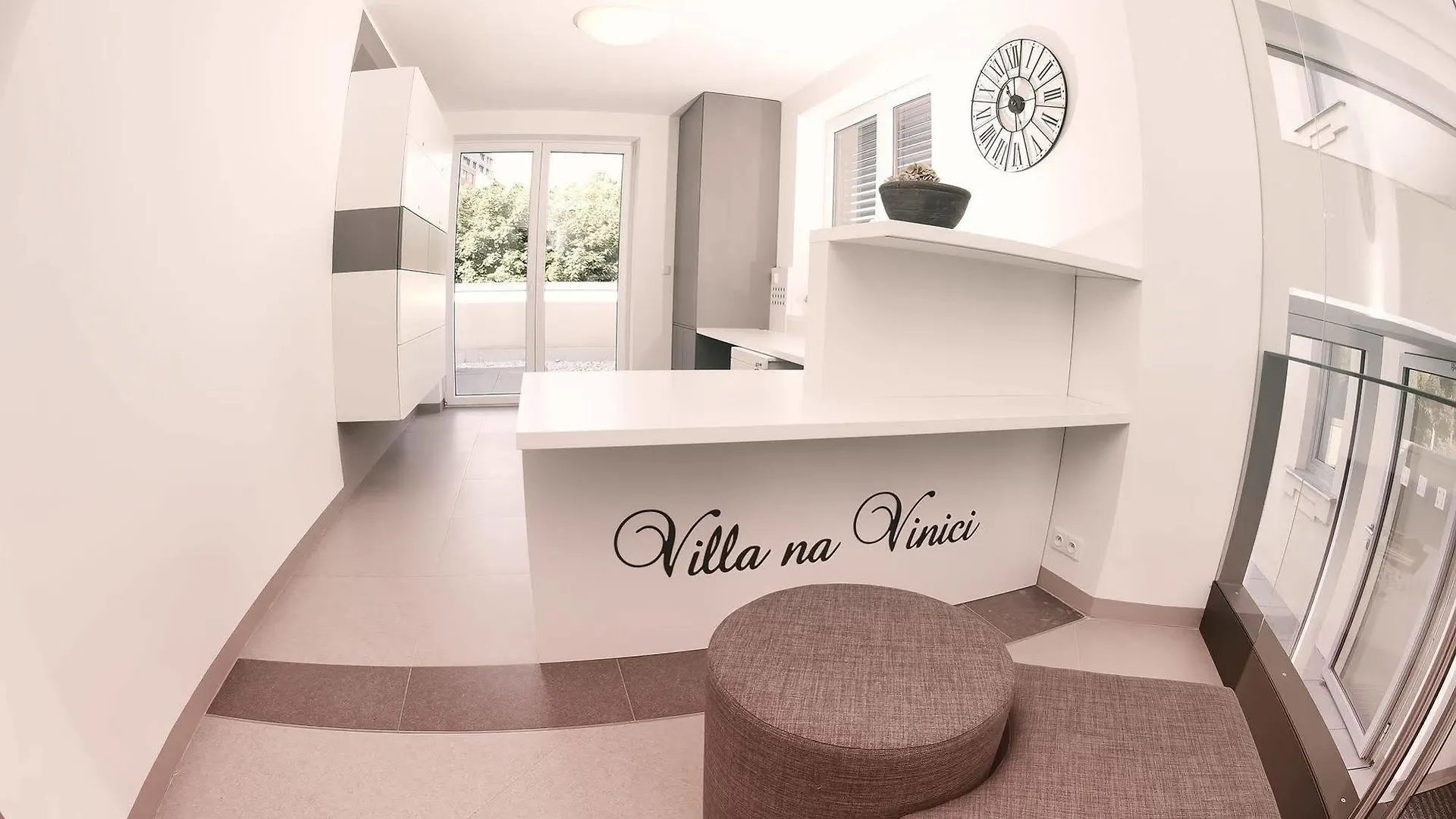 Villa Na Vinici Prag 2*,